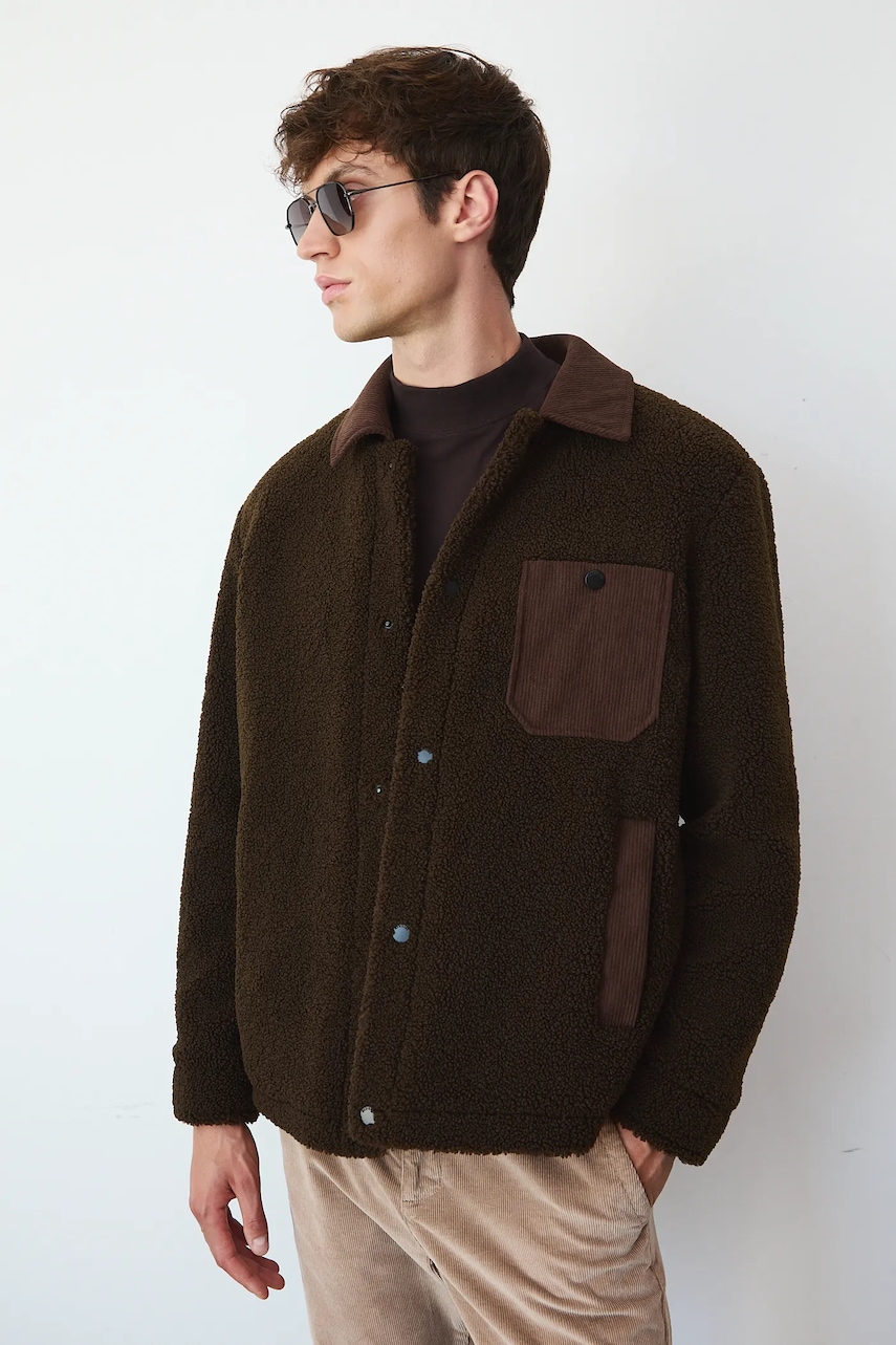 Košeľové sako Medicine hnedá farba, prechodná.