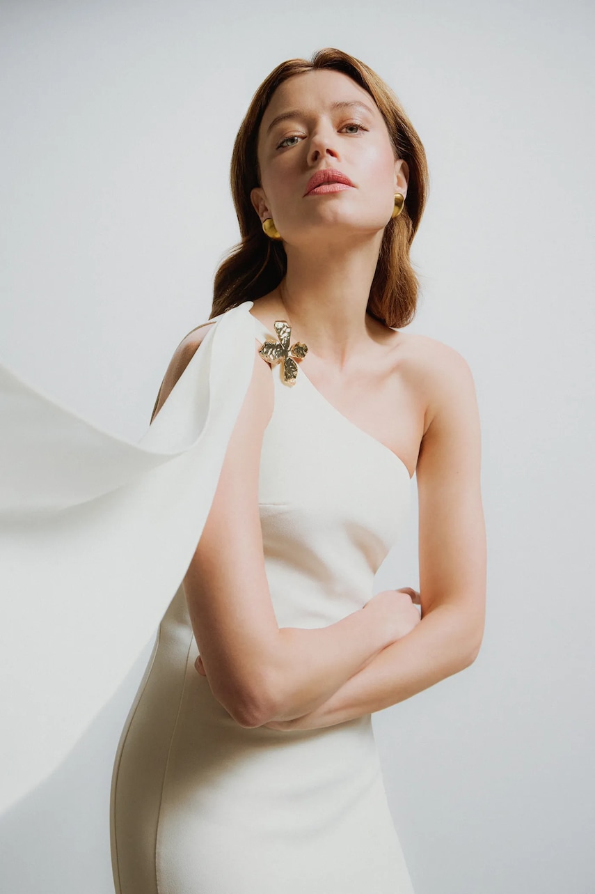 Šaty Answear.LAB biela farba, midi, priliehavá.