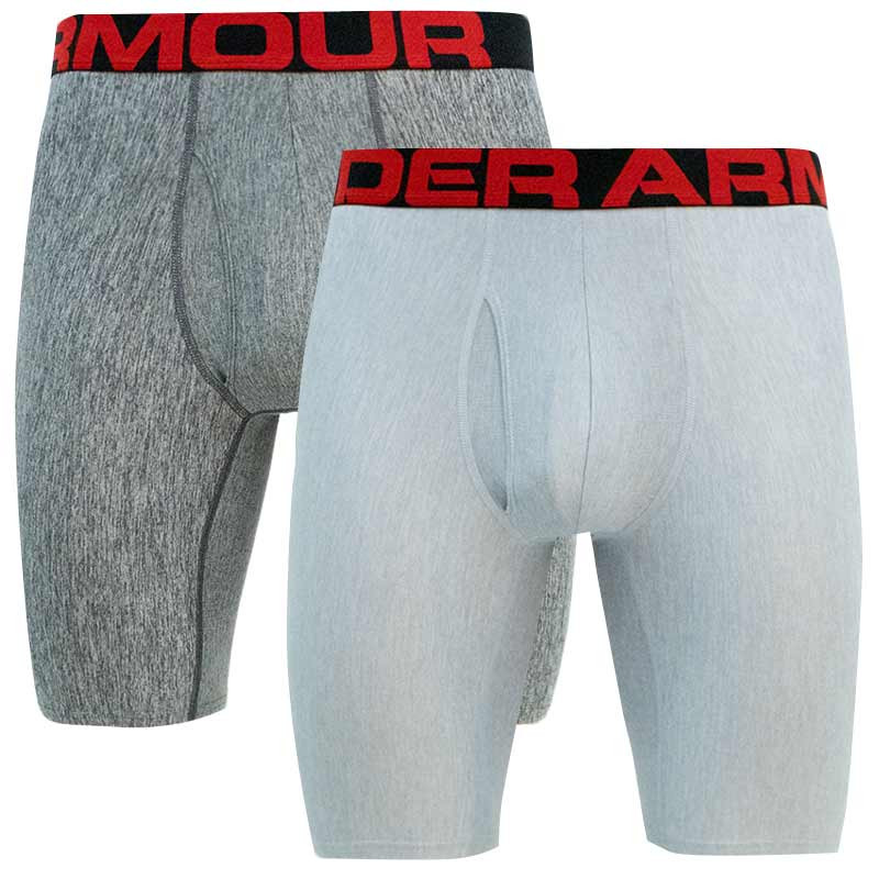 2PACK moške boksarice Under Armour sive (1363622 011) XL.
Pri izbiri spodnjega perila za aktiven življenjski slog ne smete sklepati kompromisov.
Funkcionalni material za vsak izziv
Boksarice so izdelane iz mešanice poliestra in elastana - ta kombinacija zagotavlja visoko vzdržljivost, lahkotnost in hitro odvaja vlago od telesa.
Prefinjeno oblikovanje, ki ohranja svojo obliko
Podaljšane noge preprečujejo zmečkanje in odrgnine, elastika z logotipom pa boksarice trdno drži na mestu in se nikjer ne izreže.
Zakaj bokserji Under Armour ne smejo manjkati v vaši garderobi

Funkcionalni material, ki odvaja vlago.
Daljše noge za udobje brez krčenja.
Tehnični kroj za svobodo gibanja.

Spodnje perilo Under Armour, ki vas podpira pri vseh dejavnostih
Spodnje perilo Under Armour je zasnovano tako, da vam zagotavlja življenjsko zmogljivost - in ni pomembno, ali se odpravljate na gorski vzpon ali na zahteven poslovni sestanek.
Kako skrbeti za boksarice Under Armour
Z malo nege boste z boksericami Under Armour ostali fit in pripravljeni na vsak dan.

Pralnica: Per je pri 30 °C.
Sušenje: Ni primeren za sušilni stroj.
Likanje: Ne likati.

Nasvet: Vaše najljubše spodnje perilo si zasluži nežno nego.