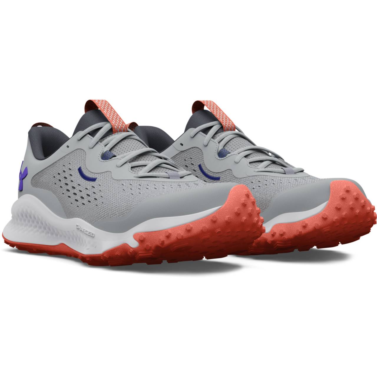 Under Armour UA W Charged Maven Trail 40.