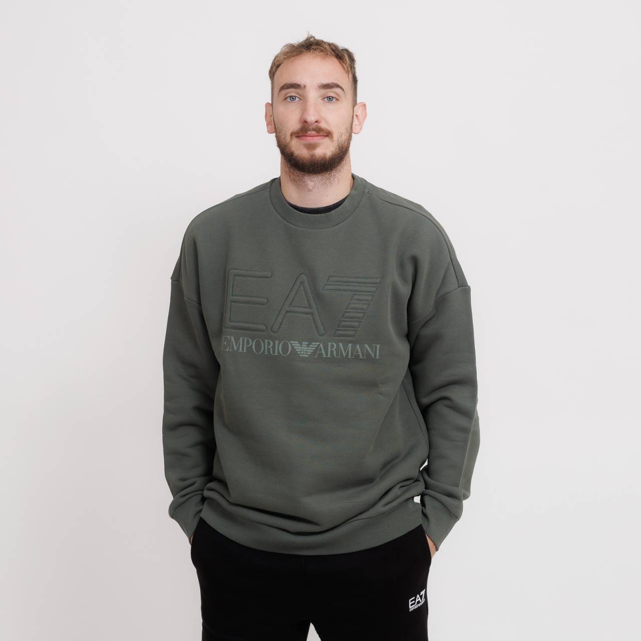 Ea7 emporio armani sweatshirt xl.