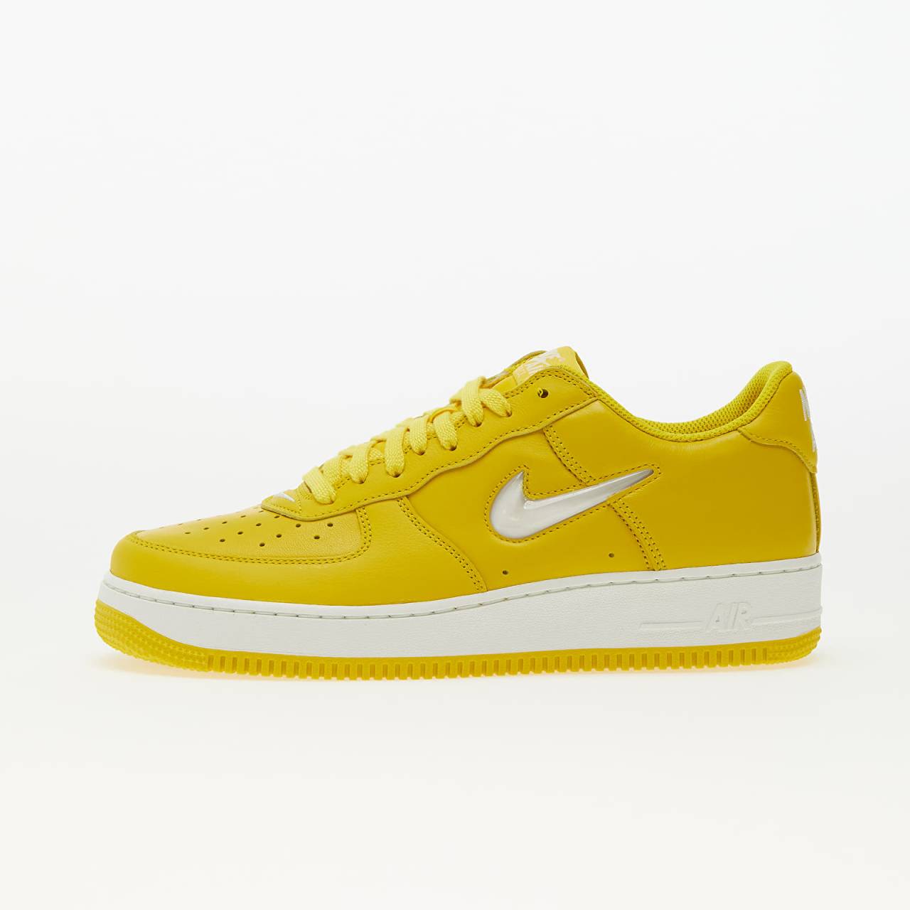 Tenisky Nike Air Force 1 Low Retro Speed Yellow/ Summit White-Speed Yellow EUR 37.5.