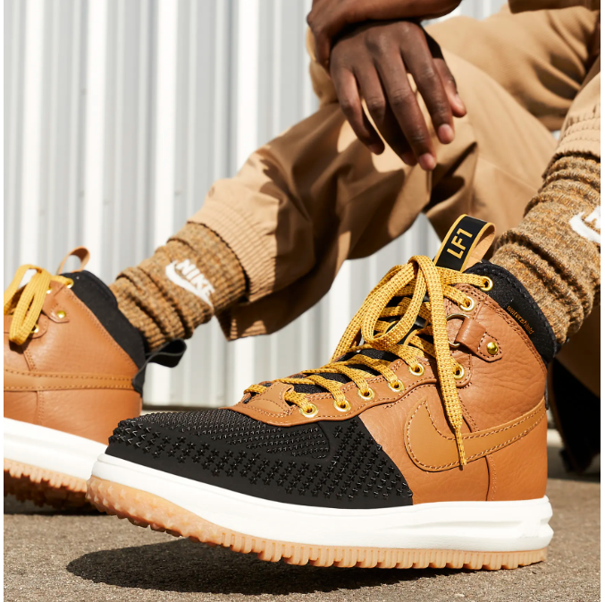 Nike lunar force 1 duckboot 45.