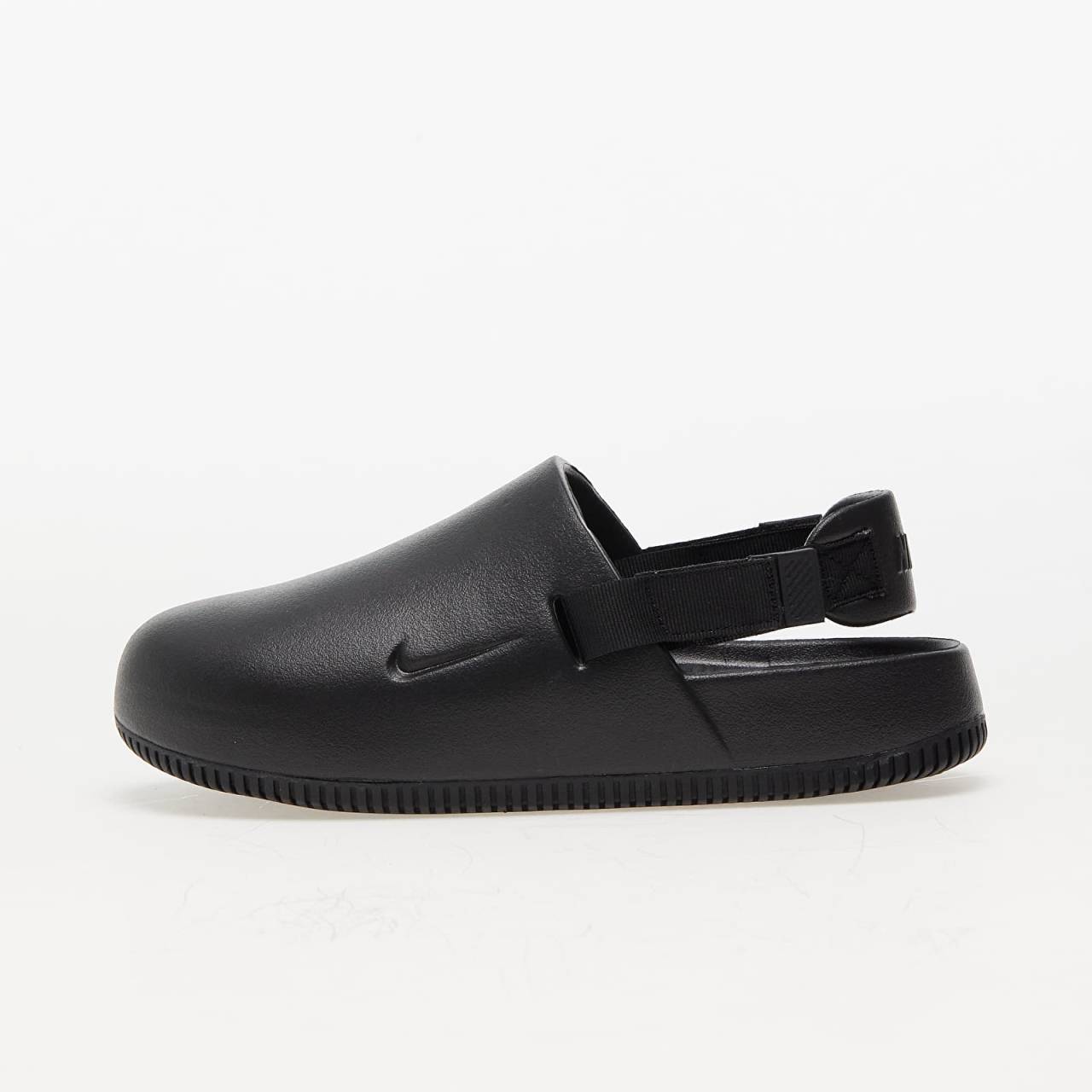 Tenisky Nike Calm Black/ Black EUR 42.5.