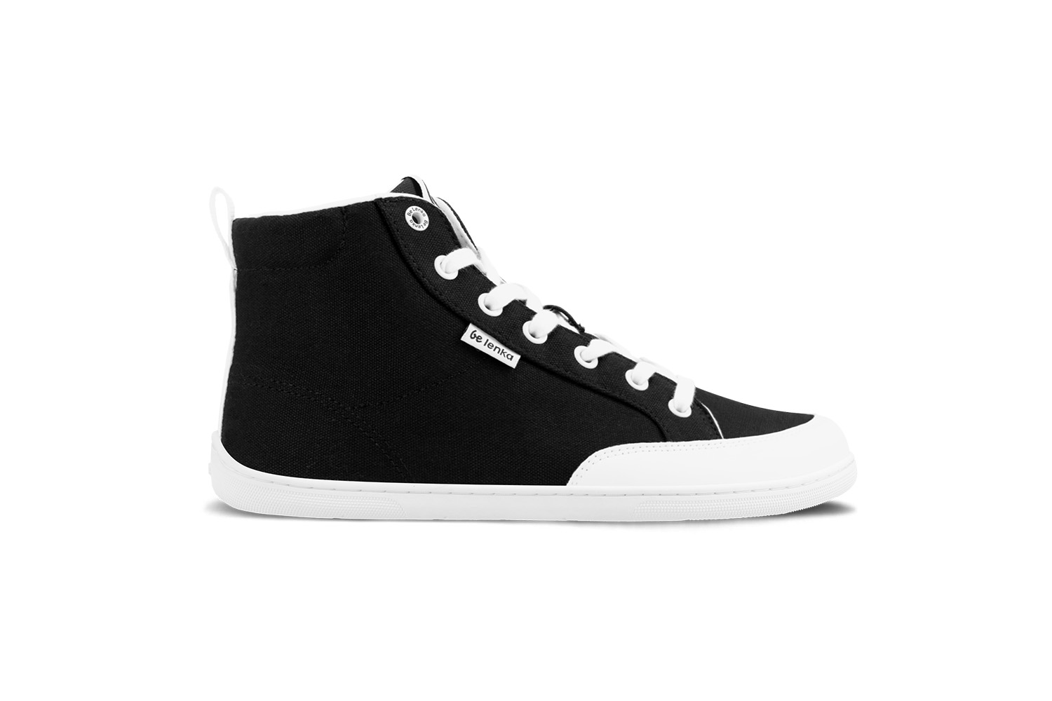 Barefoot zapatillas Be Lenka Rebound - High Top - Black & White.




  zapatos extremadamente ligeros para todos los amantes de los clásicos urbanos  suela cosida EverydayComfort Neo para una mayor vida útil del zapato  logotipo textil en la lengüeta y en la parte superior de las zapatillas  trabilla en el talón para calzarse más fácilmente  dos ojales en el interior de las zapatillas para ventilación

Ventajas de los zapatos descalzos:
 imitan perfectamente caminar descalzola forma anatómica del zapato ofrece un generoso espacio para los dedosla caída cero de la suela mantiene el talón y la punta en un mismo plano para una postura adecuada la suela de estimulación con un grosor de 5 mm activa las terminaciones nerviosas del pielos materiales flexibles garantizan una mejor funcionalidad de los músculos y tendones del piela ligereza del calzado como prevención contra la fatiga de las piernas
Tipo: calzado de calle