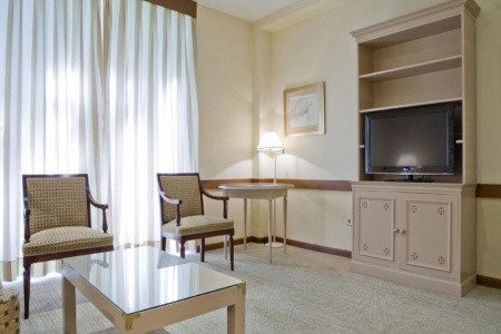 Španielsko Madrid Plaza Basílica 13 dňový pobyt Raňajky Letecky Letisko: Praha October 2025 ( 4/10/25-16/10/25)