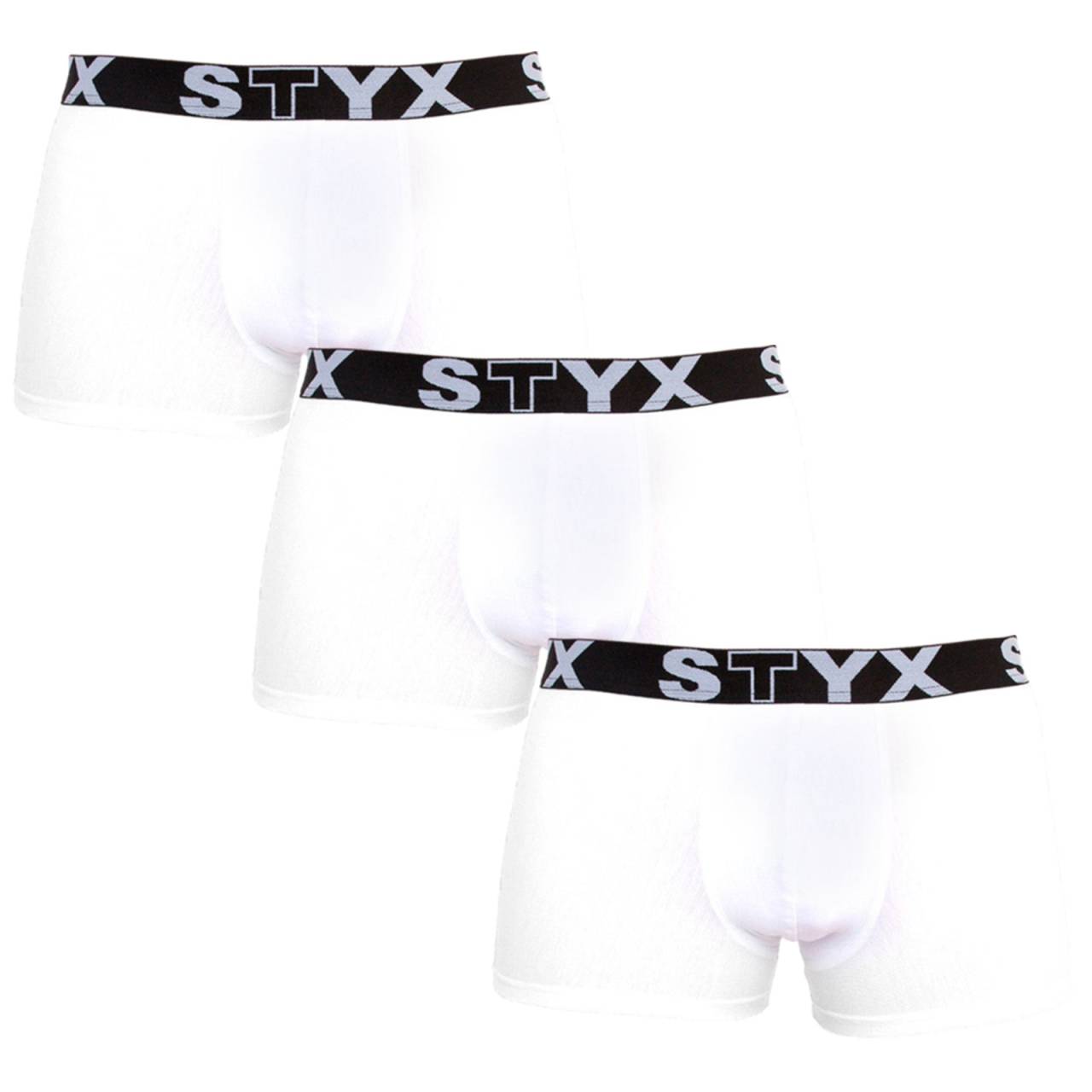 3PACK herenboxershort Styx sport elastisch oversized wit (R10616161) 3XL.
Geniet de hele dag van comfort met de Styx herenboxerslip in een klassieke kleur.
Kwaliteitsmateriaal voor maximaal comfort
De boxershorts zijn gemaakt van een eersteklas mix van katoen en synthetische vezels.
Praktisch ontwerp en Tsjechische precisie
Styx boxerslips hebben kortere pijpjes die nergens afrollen en je maximale bewegingsvrijheid geven.
Waarom kiezen voor Styx boxerslips

Tsjechische kwaliteit: Ontworpen en vervaardigd in Tsjechië, wat garant staat voor vakmanschap van topkwaliteit.
Eersteklas materialen: Combinatie van katoen, modal en elastaan voor maximaal comfort.
Universeel ontwerp: Kortere pijpen en stijlvol sportief elastiek voor elke gelegenheid.

Styx ondergoed is een van de populairste
Het Tsjechische merk Styx staat bij klanten vooral bekend om zijn shorts met nieuwe patronen in opvallende kleuren.
Hoe verzorg ik mijn Styx boxers goed?

Wasgoed: Wassen op 30°C met een mild wasmiddel om het materiaal zacht en comfortabel te houden.
Drogen: Het is niet aan te raden om boxers in de droger te drogen, laat ze vrij aan de lucht drogen om hun vorm te behouden.
Strijken: Strijk indien nodig op een lage temperatuur om de zachtheid van het materiaal te behouden.

Tip: Word een expert in lingerieonderhoud met het advies in ons artikel en geef je favoriete lingerie de zorg die ze verdient.