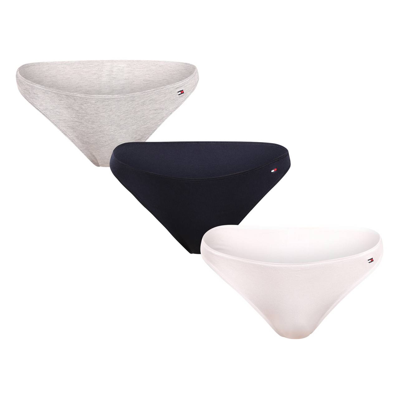 3PACK dámske nohavičky Tommy Hilfiger viacfarebné (UW0UW05753 0V7) S.
Dámske nohavičky Tommy Hilfiger sú ideálne pre ženy, ktoré majú rady pohodlie pri akejkoľvek voľnočasovej aktivite a každodennom nosení.