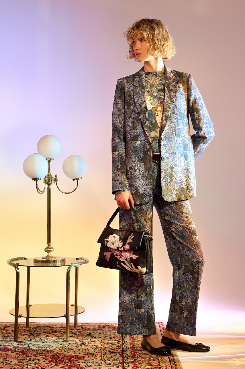 Bunda Medicine dámska viacfarebná oversize vzorovaná.