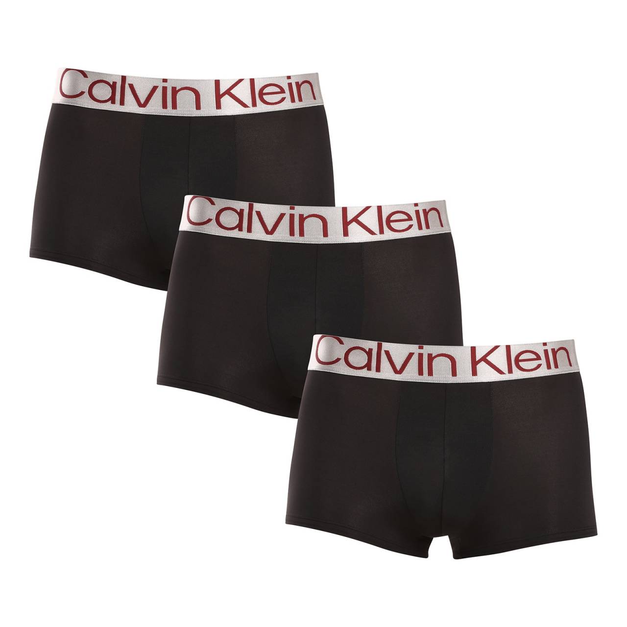 3PACK Moške boksarice Calvin Klein črne (NB3074A-Q09) M.
Želite bokserice, ki vam nudijo popolno udobje, sodoben dizajn in vrhunsko kakovost?
Vrhunski material za celodnevno udobje
Te boksarice so izdelane iz kombinacije umetnih vlaken, kar zagotavlja popolno kombinacijo mehkobe, prožnosti in trpežnosti.
Sodobna zasnova in popolno prileganje
Minimalistični videz z elastičnim pasom dopolnjuje logotip Calvin Klein, ki boksaricam daje razkošen in prefinjen slog.
Zakaj vam bodo všeč bokserice Calvin Klein?

Lahkoten in zračen material: Idealno za vsakodnevno nošenje in zahtevne športne dejavnosti.
Krajše hlačke: Omogočajo svobodo gibanja, se ne zvijajo in ne stiskajo.
Hitro sušenje in trpežnost: Kot nalašč za aktiven življenjski slog.
Brezčasno oblikovanje: Minimalistična zasnova in razkošen videz Calvina Kleina.

Spodnje perilo Calvin Klein obožujejo ljudje po vsem svetu
Moško spodnje perilo Calvin Klein je ena od stalnic modne industrije.
Kako skrbeti za bokserje?
Če želite zagotoviti, da bodo vaše boksarice čim dlje ohranile popolno obliko in kakovost, upoštevajte naslednje smernice:

Pralnica: Priporočamo pranje pri 30 °C z blagim detergentom.
Likanje: Ni priporočljivo, da ne poškodujete materiala.
Sušilni stroj: Sušenje v sušilnem stroju ni priporočljivo, raje se posušite na zraku.

Nasvet: Iskanje pravega spodnjega perila, ki se vam popolnoma prilega, je lahko izziv.
