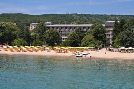 Bulharsko Zlaté Piesky Lotos (Riviera Holiday Club) 5 dňový pobyt All Inclusive Letecky Letisko: Praha July 2026 ( 6/07/26-10/07/26)