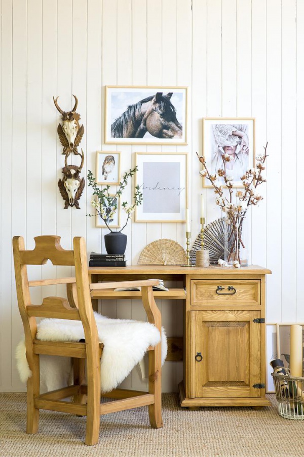 Písací stôl z masívu bik 01b sedliacky - k13 bielená borovica.