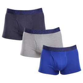 3PACK Boxers pour hommes Under Armour multicolore (1383891 410) 3XL.
Lorsqu'il s'agit de sous-vêtements pour un mode de vie actif, vous ne devez pas faire de compromis.
Matériau agréable pour un mode de vie actif
Le boxer est fabriqué à partir d'un mélange de haute qualité de coton, de polyester et d'élasthanne.
Un design fonctionnel pour les hommes élégants
Le look simple mais distinctif avec une bande élastique tissée dominante avec un logo dans une couleur contrastante donne à ce boxer un caractère sportif et moderne.
Pourquoi vous devriez essayer les caleçons Under Armour

Mélange équilibré de matériaux: Matière respirante, à séchage rapide, élastique et confortable pour le corps.
Jambes plus longues et coupe sportive : Confort maximal sans frottement et avec une totale liberté de mouvement.
Design distinctif avec le logo Under Armour: Un style qui vous divertira tous les jours.

Sous-vêtements Under Armour pour vous soutenir dans toutes vos activités
Les sous-vêtements Under Armour sont conçus pour vous offrir les performances d'une vie - et ce, que vous partiez pour une ascension en montagne ou pour une réunion d'affaires exigeante.
Comment entretenir les caleçons Under Armour
Pour que votre boxer préféré reste longtemps en parfait état, nous vous recommandons de suivre les conseils suivants.

Blanchisserie : Laver les boxers à 30 °C, de préférence à l'envers.
Séchage : Nous déconseillons le séchage en tambour : les températures élevées pourraient endommager les fibres élastiques et raccourcir la durée de vie du produit.
Repassage : Ne repassez pas - les boxers n'en ont pas besoin et le repassage pourrait endommager la structure de la matière.

Conseil : Vos sous-vêtements préférés méritent un traitement en douceur.