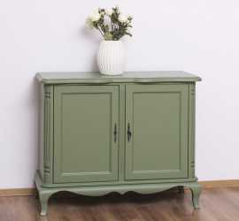 Komoda rustique - farba - p032.

 

Kvalitné masívne drevo z borovice, z ktorého je komoda vyrobená, zaručí tú najvyššiu možnú kvalitu.

 

Ďalšie prírodné produkty nájdete spoločne s podobným masívnym tovarom nižšie v súvisiacich produktoch.

 

Rozmery komody Rustique sú 110x89x48cm (š, v, h).

 

Ďalšie produkty prírodnej kolekcie RUSTIQUE spoločne s podobnými masívnymi prvkami nájdete nižšie v súvisiacich produktoch.

 


Z dôvodov výroby sedliackeho nábytku na zákazku, sme nútení požadovať od zákazníka zálohu v minimálnej výške 30% z ceny nábytku.