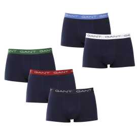 5PACK pánske boxerky Gant modré (902535003-410) XL, trenky.
Stavte na pohodlie a nadčasový vzhľad s pánskymi boxerkami GANT v nadčasovej farebnej kombinácii.
Prvotriedny materiál pre každodenné pohodlie
Boxerky sú vyrobené z kvalitnej zmesi bavlny a elastanu.
Moderný dizajn do práce aj na večerné rande
Jednoduchý dizajn dopĺňa vytkávaná guma v páse s logom GANT, ktorý je mäkký a netlačí.
Prečo by ste určite mali vyskúšať boxerky GANT

Kvalitný materiál a pohodlný strih:Mäkká bavlna s elastanom zaručuje pohodlie a skvelý strih.
Štýlový minimalistický dizajn: Klasické farebné prevedenie a vyšívané elastické logo pôsobia elegantne a moderne.
Univerzálnosť: Ideálne na každodenné nosenie, do práce, na šport aj na voľný čas.

Spodná bielizeň GANT pre štýlových mužov
Od roku 1949 je značka GANT synonymom precízneho remeselného spracovania a kvalitných materiálov.
Ako sa starať o pánske boxerky GANT
Aby vám spodná bielizeň dlho vydržala v skvelom stave, odporúčame dodržiavať tieto tipy.

Perte: Per ich pri maximálnej teplote 40 °C.
Sušenie: Boxerky môžeš sušiť v sušičke - odporúčame nastaviť šetrný program na nižšiu teplotu.
Žehlenie: Ak je to potrebné, môžeš ich žehliť na nízku teplotu, ideálne naruby.

Tip: Nájsť ten správny kus spodnej bielizne, ktorý vám dokonale padne, môže byť náročné.