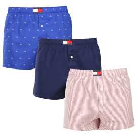 3PACK pánske trenky Tommy Hilfiger viacfarebné (UM0UM03613 0UN) XL, trenírky.
Pánske trenírky zo stopercentnej bavlny od známej značky Tommy Hilfiger sa vyznačujú predovšetkým komfortným strihom a príjemnou gumou.