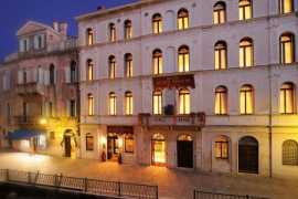 Taliansko Benátky Ai Due Principi 5 dňový pobyt Raňajky Letecky Letisko: Praha November 2025 (26/11/25-30/11/25)