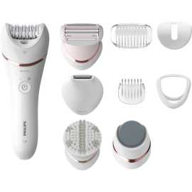 Philips Epilator Series 8000 BRE740/10 Wet & Dry epilátor pre ženy BRE740/10 1 ks.
   Dokonale hladké lýtka vám už za 10 minút vykúzli epilátor pre ženy Philips Epilator Series 8000 BRE740/10 Wet & Dry.
   V súprave nechýba ani sada deviatich nadstavcov na úpravu citlivých partií, odstránenie odumretých kožných buniek či vyhladenie chodidiel.
   Vlastnosti: 
   
    až na 4 týždne odstraňuje chĺpky 
    už za 10 minút zvládne obe lýtka 
    zachytáva aj tie najjemnejšie chĺpky 
    zanecháva pokožku úžasne hladkú 
    v priebehu 5 minút vyhladzuje hrubé chodidlá 
    odstraňuje odumreté kožné bunky 
    vhodný na mokré aj suché holenie 
    možno použiť aj vo vani 
   
   Technická špecifikácia: 
   
    32 keramických epilačných diskov 
    2 nastavenia rýchlosti (64 000/70 400 otáčok za minútu) 
    mimoriadne široká epilačná hlavica – pokryje väčšiu plochu pokožky jedným ťahom 
    ergonomická rukoväť v tvare S na jednoduchú manipuláciu 
    zabudované svetlo Opti-light na zachytenie aj tých najjemnejších chĺpkov 
    pohodlná bezkáblová prevádzka 
    lítiovo-iónová batéria – až 40 minút prevádzky po 2-hodinovom nabití 
   
   Príslušenstvo: 
   
    holiaca hlavica pre ľahkú a pohodlnú depiláciu 
    kryt pre optimálny kontakt s pokožkou – jemne napína pokožku, a tak znižuje ťahanie a pocity nepohodlia 
    zastrihávací hrebeň na oblasť bikín 
    zastrihávacia hlavica a hrebeň na oblasť slabín a intímne partie 
    peelingová kefka s 48 200 štetinami – dokonale odstraňuje odumreté kožné bunky a predchádza zarastaniu chĺpkov 
    nadstavec na pedikúru – vyhladzuje hrubú pokožku na chodidlách 
    kryt na ošetrenie tváre, podpazušia či línie bikín 
    puzdro na uloženie 
    čistiaca kefka 
   
   Ako používať: Postupujte podľa priloženého návodu.