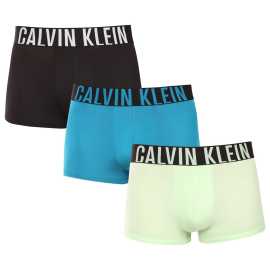 3PACK pánske boxerky Calvin Klein viacfarebné (NB3775A-ZD7) M, trenky.
Chcete boxerky, ktoré vám ponúknu dokonalé pohodlie, moderný dizajn a špičkovú kvalitu?
Prémiový materiál pre celodenné pohodlie
Tieto boxerky sú vyrobené z kombinácie umelých vlákien, čo zaisťuje dokonalú kombináciu mäkkosti, pružnosti a odolnosti.
Moderný dizajn a perfektný strih
Minimalistický vzhľad s vytkávanou gumou v páse dopĺňa logo Calvin Klein, ktoré boxerkám dodáva luxusný a sofistikovaný štýl.
Prečo si boxerky Calvin Klein zamilujete?

Ľahký a priedušný materiál: Ideálny na každodenné nosenie aj náročné športové aktivity.
Kratšie nohavičky: Umožňujú voľnosť pohybu, nezhrňujú sa a netlačia.
Rýchloschnúce a odolné: Perfektné pre aktívny životný štýl.
Nadčasový dizajn: Minimalistický dizajn a luxusný vzhľad Calvin Klein.

Spodná bielizeň Calvin Klein milujú ľudia po celom svete
Pánska spodná bielizeň Calvin Klein patrí medzi stálici módneho priemyslu.
Ako sa starať o boxerky?
Aby boxerky čo najdlhšie zachovali svoj perfektný tvar a kvalitu, dodržiavajte tieto pokyny:

Pranie: Odporúčame prať na 30 °C s jemným pracím prostriedkom.
Žehlenie: Neodporúča sa, aby nedošlo k poškodeniu materiálu.
Sušička: Sušenie v sušičke sa neodporúča, radšej sušte voľne na vzduchu.

Tip: Nájdenie správneho kusu spodnej bielizne, ktorý vám perfektne sedí, je niekedy náročné.