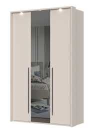 Trojdverová šatníková skriňa so zrkadlom a led osvetlením baptiste -.


Kľúčové vlastnosti:


	Luxusný dizajn: Skriňa je navrhnutá v moderných líniách a luxusnej kašmírovej farbe s matným finishom, ktorá je doplnená kávovo hnedými úchytkami.
	Kvalitné materiály: Vyrobená z vysoko kvalitného lamina s hrúbkou 18-25 mm v kombinácii s MDF doskou pre čelá dverí a zásuviek.
	Odolný povrch: Povrch nábytku je upravený UV lakom, ktorý je až 5x odolnejší ako bežný lak.
	Soft close systém: Každý prvok je vybavený systémom tichého a pomalého dovierania dvierok a zásuviek, čo zvyšuje komfort používania.
	Vnútorné usporiadanie: Skriňa obsahuje 6 políc a dve šatníkové tyče, ktoré poskytujú dostatok úložného priestoru pre všetko šatstvo.
	Zrkadlo a LED osvetlenie: Prostredné dvere sú opatrené zrkadlom a skriňa je vybavená LED osvetlením, ktoré je súčasťou balenia.
	Nastaviteľné nôžky: Vďaka nim je možné nábytok ľahko vyrovnať aj na nerovnom povrchu.



Variabilita a prispôsobenie:


	Skriňa je k dispozícii v troch variantoch: základná, s rámom a s LED osvetlením.
	Možnosť dokúpenia širokej škály doplnkov, ako sú ďalšie LED zdroje či police, umožňuje prispôsobenie skrine presne podľa vašich potrieb.



Rozmery:


	Šírka: 142 cm
	Výška: 226 cm
	Hĺbka: 60 cm



Kolekcia Baptiste poskytuje nielen funkčný, ale aj estetický zážitok.

 