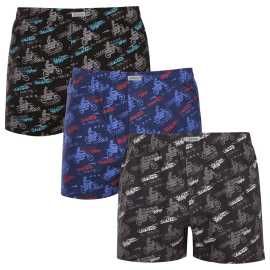 3PACK pánske trenky Andrie viacfarebné (PS 5844) XL, trenírky.
Doplnite svoj šatník o pohodlný a štýlový kúsok.
Prémiový materiál pre celodenné pohodlie
Boxerky Andrie sú vyrobené zo 100 % bavlny, ktorá ponúka jemnosť a priedušnosť.
Elegantný dizajn a pohodlný strih
Boxerky majú diskrétne vzory v rôznych farbách, ktoré dodávajú šatníku moderný vzhľad a originalitu.
Prečo si kúpiť boxerky Andrie?

100% bavlna pre jemnosť a pohodlie.


Klasický voľný strih pre maximálny komfort.


Diskrétny dizajn, ktorý sa hodí na každú príležitosť.

Andrie ponúka české spodné prádlo pre mužov, ktorí vedia, čo chcú
Pánske boxerky Andrie vynikajú príjemnými materiálmi a kvalitným spracovaním.
Ako sa starať o boxerky Andrie
Aby si zachovali kvalitu a pohodlie, postupuj podľa týchto jednoduchých krokov:

Pranie: Per na maximálnej teplote 40 °C s jemnými pracími prostriedkami, aby materiál zostal mäkký a vzory intenzívne.


Sušenie: Boxerky nesušte v sušičke, odporúčame ich nechať voľne uschnúť.


Žehlenie: Pre hladký vzhľad môžete boxerky žehliť na nízkej teplote.

Tip: Staňte sa odborníkom na údržbu spodnej bielizne vďaka tipom v našom článku a doprajte svojim obľúbeným kúskom starostlivosť, ktorú si zaslúžia.