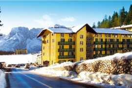 Taliansko Cortina d´Ampezzo Grand Hotel Misurina 4 dňový pobyt Raňajky Vlastná March 2026 ( 6/03/26- 9/03/26)