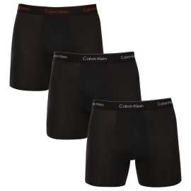 3PACK pánske boxerky Calvin Klein čierne (NB4394-0FL) 4XL, trenky.
Užívajte si maximálne pohodlie a luxus s pánskymi boxerkami Calvin Klein.
Kvalitný materiál pre celodenné pohodlie
Tieto boxerky sú vyrobené z prvotriednej zmesi bavlny a elastanu.
Elegantný dizajn a praktický strih
Tkaná guma s kontrastným logom Calvin Klein vytvárajú štýlový a nadčasový vzhľad.
Prečo si zamilujete boxerky Calvin Klein

Prvotriedny materiál: Kombinácia bavlny a elastanu zaručuje mäkkosť, priedušnosť a elasticitu pre maximálne pohodlie počas celého dňa.


Štýlový dizajn: Ikonické logo Calvin Klein s vyšívanou gumou dodáva boxerkám elegantný vzhľad vhodný na každú príležitosť.


Praktický strih: dlhšie nohavice a prispôsobivý strih poskytujú väčšie pohodlie a voľnosť pohybu, ideálne na bežné nosenie, do práce aj na voľný čas.

Spodnú bielizeň Calvin Klein milujú ľudia na celom svete
Pánska spodná bielizeň Calvin Klein patrí k stáliciam módneho priemyslu.
Ako sa starať o boxerky Calvin Klein
Aby si vaše nové boxerky zachovali svoj vzhľad a kvalitu čo najdlhšie, dodržiavajte tieto jednoduché pokyny:

Pranie: Perte ich pri maximálnej teplote 30 °C.


Sušenie: Sušenie v bubnovej sušičke sa neodporúča - najlepšou voľbou je sušenie na vzduchu.


Žehlenie: Boxerky nie je potrebné žehliť, čím ušetríte čas a námahu.

Tip: Hľadanie obľúbenej spodnej bielizne môže byť beh na dlhé trate, preto chceme, aby vám obľúbené kúsky dlho vydržali.