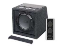 Aktívny subwoofer Alpine SWE-815.