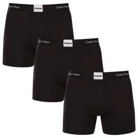 3PACK pánske boxerky Calvin Klein čierne (NB4477-UB1) L, trenky.
Doprajte si kombináciu luxusu a pohodlia s pánskymi boxerkami Calvin Klein.
Kvalitný materiál pre celodenné pohodlie
Boxerky Calvin Klein sú vyrobené z prvotriednej zmesi bavlny a elastanu.
Moderný dizajn a dokonalý strih
Každý kúsok v tomto balení má jednoduchý, ale moderný dizajn s dlhšími nohavičkami, ktoré poskytujú väčšie pohodlie pri širokom spektre aktivít.
Prečo si obľúbite boxerky Calvin Klein

Prvotriedna zmes materiálov: Kombinácia bavlny a elastanu pre maximálne pohodlie a pružnosť.


Štýlový dizajn: Rôzne farby a vzory na každodenné nosenie.


Dlhšie nohavičky: Poskytujú väčšie krytie a pohodlie, ideálne na každodenné nosenie a športové aktivity.


Ikonická značka: Calvin Klein je symbolom kvality, štýlu a pohodlia, ktoré nikdy neomrzia.

Spodnú bielizeň Calvin Klein milujú ľudia na celom svete
Pánska spodná bielizeň Calvin Klein patrí k stáliciam módneho priemyslu.
Ako sa starať o boxerky Calvin Klein
Aby boli vaše boxerky v perfektnom stave, je dôležité venovať im správnu starostlivosť:

Pranie: Perte pri teplote maximálne 30 °C, aby ste zachovali mäkkosť a pružnosť materiálu.


Sušička: Boxerky môžete bezpečne sušiť v sušičke pri nízkej teplote, čím ušetríte čas a zaistíte, že zostanú mäkké.


Žehlenie: Boxerky nie je potrebné žehliť, pretože si zachovajú svoj tvar a pružnosť aj bez žehlenia.

Tip: Staňte sa expertom na údržbu spodnej bielizne vďaka tipom v našom článku a doprajte svojim obľúbeným kúskom starostlivosť, ktorú si zaslúžia.