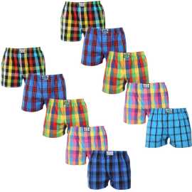 10PACK pánske trenky Styx klasická guma viacfarebné (10A0106) XL, trenírky.
Doprajte si štýl a pohodlie s pánskymi šortkami Styx v pestrých farbách a originálnom dizajne.
Mäkký materiál pre celodenné pohodlie
Šortky Styx sú vyrobené zo 100 % bavlny, ktorá ponúka mäkkosť a priedušnosť aj pri celodennom nosení.
Originálny dizajn a pohodlné nosenie
Šortky Styx vnesú do vášho šatníka hravosť a jedinečný štýl vďaka odvážnym farbám a originálnym potlačiam.
Prečo si zaobstarať šortky Styx?

Vyrobené v Českej republike s dôrazom na kvalitu a precíznosť.


Materiál zo 100 % bavlny pre mäkkosť a pohodlie.


Originálne a zábavné vzory, ktoré vás odlíšia.

Kvalita z Českej republiky, to je spodná bielizeň Styx
Spodná bielizeň Styx sa kompletne vyrába v Českej republike.
Ako sa starať o šortky Styx
Ak chcete zachovať kvalitu a pohodlie svojich šortiek, postupujte podľa týchto pokynov:

Pranie: Perte pri maximálnej teplote 30 °C, aby ste zachovali intenzívne farby a mäkkosť bavlny.


Sušenie: Neodporúčame sušenie v bubnovej sušičke, radšej ich nechajte voľne uschnúť na vzduchu.


Žehlenie: Šortky môžete žehliť pri nízkej teplote, aby mali hladký vzhľad.

Tip: Staňte sa expertom na údržbu spodnej bielizne vďaka tipom v našom článku a doprajte svojim obľúbeným kúskom starostlivosť, akú si zaslúžia.