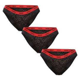 3PACK dámske nohavičky HUGO viacfarebné (50523826 002) 3XL.
Doprajte si každodennú dávku luxusu s týmito elegantnými dámskymi nohavičkami od HUGO.
Vysoko kvalitný materiál pre dokonalé pohodlie
Nohavičky HUGO sú vyrobené z mäkkého syntetického vlákna, ktoré je jemné na dotyk, veľmi príjemné na pokožke a vďaka elastanu sa perfektne prispôsobí vášmu telu.
Moderný štýl a sofistikovaný dizajn
Nohavičky HUGO prinášajú do vášho šatníka jemnú čipkovú textúru, ktorá vyzerá elegantne a zároveň zvodne.
Prečo by ste mali vyskúšať nohavičky HUGO

Luxusný čipkový dizajn s vytkávanou gumou: Štýlový vzhľad, ktorý kombinuje eleganciu s modernými športovými prvkami.
Pohodlný a pružný materiál: Mäkký na dotyk, priedušný a dokonale sa prispôsobí telu.
Ideálne na každodenné nosenie: Pohodlný strih, ktorý sa neposúva ani nezarezáva, vhodný do práce, na voľný čas aj na slávnostné príležitosti.

Spodná bielizeň HUGO pre milovníkov pohodlia a luxusu
Značka spodnej bielizne Hugo je súčasťou rodiny odevov Hugo Boss a vyznačuje sa vysokou kvalitou materiálov a precíznym spracovaním.
Ako sa starať o nohavičky HUGO
Aby vaše obľúbené nohavičky zostali dlho v perfektnom stave, odporúčame dodržiavať tieto pokyny na údržbu.

Pranie: Odporúčame prať nohavičky pri maximálnej teplote 30 °C.
Sušenie: Nohavičky nesušte v sušičke – horúci vzduch môže poškodiť elastické vlákna a jemnú čipku.
Žehlenie: Nežehli ich.

Tip: Nájdenie správneho kusu spodnej bielizne, ktorý vám perfektne sedí, môže byť niekedy náročné.