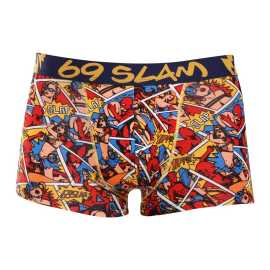 Pánske boxerky 69SLAM hip bamboo PERVERT HERO (MHBPVO-BB) XL, trenky.
Vstúpte do sveta, kde sa pohodlie stretáva s originalitou!
Bambusové vlákna pre maximálne pohodlie
Boxerky z bambusového materiálu sú ideálnou voľbou pre každého, kto hľadá maximálne pohodlie a šetrnosť k pokožke.
Výrazný dizajn a premyslený strih na aktívne dni
Boxerky 69SLAM vás na prvý pohľad zaujmú svojím jedinečným vzhľadom, originálnymi vzormi a príjemnými farbami.
Prečo by boxerky 69SLAM nemali chýbať vo vašom šatníku

Mikrovlákno - ľahké, elastické, rýchloschnúce.
Kratšie nohavičky, ktoré sa nikde nekrčia.
Výrazný dizajn s originálnymi vzormi.

69SLAM spodná bielizeň, ktorá vám zdvihne náladu
69SLAM je obľúbená surferská značka z Bali, ktorá oslavuje život, umenie, kreativitu, dizajn a farby v každom detaile.
Ako sa starať o boxerky 69SLAM
Dodržiavaním týchto pokynov zachováte ich výnimočné vlastnosti - mäkkosť, priedušnosť a odolnosť.

Pranie: Boxerky pier výhradne ručne vo vlažnej vode (ideálne do 30 °C).
Sušenie: Sušenie v sušičke nie je vhodné.
Žehlenie: Nežehliť.

Tip: Vaša obľúbená spodná bielizeň si zaslúži šetrné zaobchádzanie.