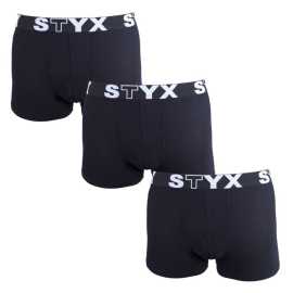 3PACK herenboxershort Styx sport elastisch oversized zwart (3R960) 3XL.
Geniet de hele dag van comfort met de Styx herenboxerslip in een klassieke kleur.
Kwaliteitsmateriaal voor maximaal comfort
De boxershorts zijn gemaakt van een eersteklas mix van katoen en synthetische vezels.
Praktisch ontwerp en Tsjechische precisie
Styx boxerslips hebben kortere pijpjes die nergens afrollen en je maximale bewegingsvrijheid geven.
Waarom kiezen voor Styx boxerslips

Tsjechische kwaliteit: Ontworpen en vervaardigd in Tsjechië, wat garant staat voor vakmanschap van topkwaliteit.
Eersteklas materialen: Combinatie van katoen, modal en elastaan voor maximaal comfort.
Universeel ontwerp: Kortere pijpen en stijlvol sportief elastiek voor elke gelegenheid.

Styx ondergoed is een van de populairste
Het Tsjechische merk Styx staat bij klanten vooral bekend om zijn shorts met nieuwe patronen in opvallende kleuren.
Hoe verzorg ik mijn Styx boxers goed?

Wasgoed: Wassen op 30°C met een mild wasmiddel om het materiaal zacht en comfortabel te houden.
Drogen: Het is niet aan te raden om boxers in de droger te drogen, laat ze vrij aan de lucht drogen om hun vorm te behouden.
Strijken: Strijk indien nodig op een lage temperatuur om de zachtheid van het materiaal te behouden.

Tip: Word een expert in lingerieonderhoud met het advies in ons artikel en geef je favoriete lingerie de zorg die ze verdient.