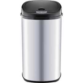 Senzor Lamart 42 L - LT8022 - Bezdotykový kôš.


	Vyrobený z nehrdzavejúcej ocele
	100% bezdotyková prevádzka (znižuje výskyt baktérií)
	Prevádzka pomocou systému fotoelektrickej technológie
	Spĺňa podmienky čistoty a hygieny
	Senzorické otváranie koša
	Prevádzka koša na batérie (nie sú súčasťou balenia)


Predstavenie bezdotykového koša Lamart LT8022

Elegantný odpadkový kôš sa hodí do každej domácnosti.

Technická špecifikácia: Kôš je vybavený systémom na čistenie odpadových vôd, ktorý umožňuje čistenie odpadových vôd:


	Model: LT8022 42 L Sensor Lamart
	Farba: antikorová/čierna 
	Objem: 42 litrov 
	Výška: 64 cm 
	Šírka: 34 cm 
	Hĺbka: 25 cm 
	Hmotnosť: 3,2 kg 
	Napájanie: 4x 1,5 V batérie AA (LR6)


Obsah balenia:


	Sada obsahuje: 1x senzor Lamart 42 L
	1x užívateľská príručka