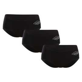 3PACK dámske nohavičky Lee Cooper čierné (PO41174) XL.
Hľadáte štýlové, pohodlné a funkčné nohavičky na každý deň?
Ľahký a pružný materiál pre maximálne pohodlie
Tieto nohavičky sú vyrobené zo zmesi polyamidu a elastanu, vďaka čomu sú dokonale mäkké na dotyk a príjemné na pokožku aj pri celodennom nosení.
Minimalistický dizajn, dokonalá elegancia
Ženy, ktoré vo svojom šatníku uprednostňujú jednoduchosť, si zamilujú najmä nohavičky Lee Cooper.
Prečo si nohavičky Lee Cooper zamilujete?

Všestranné použitie: Ideálne na každodenné nosenie, šport aj voľný čas.
Rýchloschnúci materiál: Skvelé na aktívny životný štýl.
Pohodlný strih: Prispôsobí sa vašej postave bez nepríjemného rozopínania.

Lee Cooper vyrába kvalitnú spodnú bielizeň už viac ako 100 rokov.
Dámske nohavičky a inú spodnú bielizeň najvyššej kvality nájdete u značky Lee Cooper, ktorá je obľúbená u zákazníkov na celom svete.
Ako sa mám starať o svoje nohavičky?
Aby si nohavičky Lee Cooper čo najdlhšie zachovali svoju mäkkosť a pružnosť, dodržiavajte tieto pokyny:

Pranie: Odporúčame prať na 30 ° C pre zachovanie elasticity a farebnosti.
Sušička: Môžeš použiť aj sušičku, ale iba na nízku teplotu.
Žehlenie: Nežehlite, materiál je prirodzene odolný voči pokrčeniu.

Tip: Vaša obľúbená spodná bielizeň si zaslúži šetrné zaobchádzanie.