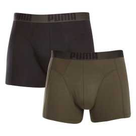 2PACK pánske boxerky Puma viacfarebné (701223661 002) M, trenky.
Užite si dokonalú kombináciu pohodlia a moderného štýlu s pánskymi boxerkami Puma.
Kvalitný materiál, ktorý vás nesklame
Boxerky sú vyrobené z prvotriednej bavlnenej zmesi s prímesou elastanu, ktorá zaručuje ich mäkkosť, priedušnosť a pružnosť.
Moderný dizajn a presný strih na každodenné nosenie
Nadčasové farebné prevedenie si nájde miesto v šatníku každého štýlového muža.
Prečo si kúpiť boxerky Puma

Štýlový a moderný dizajn: Minimalistický vzhľad s pohodlným elastickým pásom dodáva boxerkám elegantný štýl vhodný pre každého muža.
Kvalitný materiál: Zmes bavlny a elastanu poskytuje mäkkosť, priedušnosť a odolnosť, takže boxerky sa dokonale prispôsobia vášmu telu a dlho vydržia.
Presný strih a dokonalá podpora: Dlhšie nohavice poskytujú dostatočné krytie a zabraňujú odieraniu stehien.

Spodná bielizeň Puma sa hodí nielen športovcom
Značka Puma je známa po celom svete vďaka svojmu oblečeniu a spodnej bielizni, ktorú nosia slávni športovci.
Ako sa starať o boxerky Puma
Aby vám nové boxerky dlho vydržali, odporúčame dodržiavať tieto pokyny.

Pranie: Odporúčame prať pri maximálnej teplote 40 °C, aby sa zachovala kvalita materiálu.
Žehlenie: Nežehlite, aby ste nepoškodili elastické vlákna.
Sušenie: Neodporúča sa používať sušičku, aby boxerky nestratili svoju pružnosť a tvar.

Tip: Hľadanie obľúbenej spodnej bielizne môže byť beh na dlhé trate, preto chceme, aby vám obľúbené kúsky dlho vydržali.