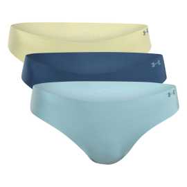 3PACK dámské tangá Under Armour viacfarebné (1383893 425) XS.
Hľadáte spodnú bielizeň, ktorá nebude vidieť pod legínami, šatami alebo priliehavými nohavicami?
Funkčný materiál, ktorý vás podrží
Dámske tangá Under Armour sú vyrobené z mäkkých a elastických umelých vlákien.
Bezšvová konštrukcia - žiadne odreniny, žiadne viditeľné okraje
Vďaka bezšvovej technológii sa môžete rozlúčiť s nepríjemnými otlakmi a nevzhľadnými kontúrami pod oblečením.
Výhody tielok Under Armour, ktoré oceníte

Bezšvová konštrukcia: neviditeľná pod oblečením, žiadne zarezávanie ani nepohodlie.
Ľahký, funkčný materiál: rýchloschnúci, elastický a jemný k pokožke.
Všestranné: Skvelé na šport, aktívny deň aj pohodlné nosenie doma.

Spodná bielizeň Under Armour pre aktívny životný štýl
Značku Under Armour založil bývalý hráč amerického futbalu Kevin Plank, ktorý bol nespokojný so svojím športovým oblečením, ktoré sa ľahko potilo a rozhodne nevonia.
Ako sa starať o tangá Under Armour
Aby si vaša obľúbená spodná bielizeň dlho zachovala skvelý stav, odporúčame dodržiavať tieto pokyny na údržbu.

Pranie.
Sušenie: Nesušte tangá v sušičke - vysoké teploty môžu narušiť ich tvar a elasticitu.
Žehlenie.

Tip: Staňte sa expertom na údržbu spodnej bielizne vďaka radám v našom článku a doprajte svojim obľúbeným kúskom starostlivosť, akú si zaslúžia.