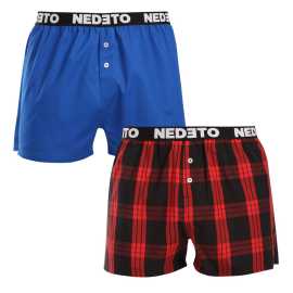 2PACK pánske trenky Nedeto viacfarebné (2NTC010) XXL, trenírky.
Dopraj si štýlový komfort s výhodným balením pánskych treniek českej značky Nedeto.
Pohodlná bavlna na každodenné nosenie
Trenky Nedeto sú vyrobené z kvalitnej bavlny, ktorá je jemná na dotyk, priedušná a vhodná na celodenné nosenie.
Pohodlný strih a moderné detaily
Klasický kockovaný vzor oživujú výrazné farby, ktoré sa hodia do každého mladistvého šatníka.
Prečo stoja trenírky Nedeto za vyskúšanie

Vhodné na každodenné nosenie aj šport: Ideálne ako do práce, tak na relaxáciu alebo pohybové aktivity.


Dlhšie nohavičky: Poskytujú väčšie pohodlie a podporu pri pohybe.


Kvalitná vytkávaná guma: Trenírky pevne držia na svojom mieste a sú pohodlné po celý deň.


Skvelý pomer kvality a ceny: V balení získaš rovno 2 kusy štýlových a pohodlných trenírok.

Česká značka Nedeto vsádza na kvalitu
Trenírky Nedeto u nás nosíme všetci, vyrobili sme si ich totiž sami.
Ako sa starať o svoje nové trenírky
Aby tvoje trenírky Nedeto zostali dlho ako nové, je dôležité dodržiavať správnu starostlivosť.

Pranie: Odporúčame prať trenírky na maximálnu teplotu 30°C.


Sušenie: Nesušte v sušičke.


Žehlenie: Pokiaľ je potrebné, trenírky je možné žehliť na nízku teplotu vhodnú pre bavlnu.

Tip: Staň sa odborníkom na údržbu spodnej bielizne vďaka radám v našom článku a dopraj svojim obľúbeným kúskom starostlivosť, ktorú si zaslúži.