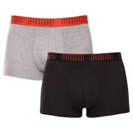 2PACK pánske boxerky Puma viacfarebné (701226388 022) L, trenky.
Užite si dokonalú kombináciu pohodlia a moderného štýlu s pánskymi boxerkami Puma.
Kvalitný materiál, ktorý vás nesklame
Boxerky sú vyrobené z prvotriednej bavlnenej zmesi s prímesou elastanu, ktorá zaručuje ich mäkkosť, priedušnosť a pružnosť.
Moderný dizajn a presný strih na každodenné nosenie
Nadčasové farebné prevedenie si nájde miesto v šatníku každého štýlového muža.
Prečo si kúpiť boxerky Puma

Štýlový a moderný dizajn: Minimalistický vzhľad s pohodlným elastickým pásom dodáva boxerkám elegantný štýl vhodný pre každého muža.
Kvalitný materiál: Zmes bavlny a elastanu poskytuje mäkkosť, priedušnosť a odolnosť, takže boxerky sa dokonale prispôsobia vášmu telu a dlho vydržia.
Presný strih a dokonalá podpora: Dlhšie nohavice poskytujú dostatočné krytie a zabraňujú odieraniu stehien.

Spodná bielizeň Puma sa hodí nielen športovcom
Značka Puma je známa po celom svete vďaka svojmu oblečeniu a spodnej bielizni, ktorú nosia slávni športovci.
Ako sa starať o boxerky Puma
Aby vám nové boxerky dlho vydržali, odporúčame dodržiavať tieto pokyny.

Pranie: Odporúčame prať pri maximálnej teplote 40 °C, aby sa zachovala kvalita materiálu.
Žehlenie: Nežehlite, aby ste nepoškodili elastické vlákna.
Sušenie: Neodporúča sa používať sušičku, aby boxerky nestratili svoju pružnosť a tvar.

Tip: Hľadanie obľúbenej spodnej bielizne môže byť beh na dlhé trate, preto chceme, aby vám obľúbené kúsky dlho vydržali.
