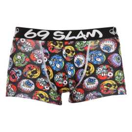 Pánske boxerky 69SLAM hip monster ball mason (MSYMNR-PO) M, trenky.
Vstúpte do sveta, kde sa pohodlie stretáva s originalitou!
Mikrovlákno, ktoré vás presvedčí na prvý dotyk
Boxerky sú vyrobené z umelých vlákien (kombinácia polyesteru a spandexu) - táto zmes vytvára dokonale mäkký, pružný a prispôsobivý materiál.
Výrazný dizajn a premyslený strih na aktívne dni
Boxerky 69SLAM vás na prvý pohľad zaujmú svojím jedinečným vzhľadom, originálnymi vzormi a príjemnými farbami.
Prečo by boxerky 69SLAM nemali chýbať vo vašom šatníku

Mikrovlákno - ľahké, elastické, rýchloschnúce.
Kratšie nohavičky, ktoré sa nikde nekrčia.
Výrazný dizajn s originálnymi vzormi.

69SLAM spodná bielizeň, ktorá vám zdvihne náladu
69SLAM je obľúbená surferská značka z Bali, ktorá oslavuje život, umenie, kreativitu, dizajn a farby v každom detaile.
Ako sa starať o boxerky 69SLAM
Dodržiavaním týchto jednoduchých krokov zabezpečíte, že vaše boxerky 69SLAM budú dlho vyzerať krásne, funkčné a pohodlné.

Pranie: Odporúčame ručné pranie vo vlažnej vode.


Sušenie: Nesuš v sušičke.


Žehlenie: Nežehliť.

Tip: Vaša obľúbená spodná bielizeň si zaslúži šetrné zaobchádzanie.