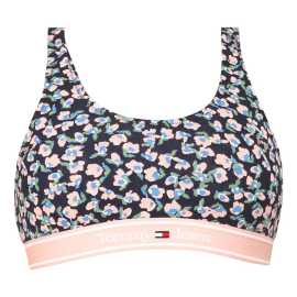 Dámska podprsenka Tommy Hilfiger viacfarebná (UW0UW04576 0B4) XS.
Objavte kombináciu pohodlia, slobody a ikonického štýlu so športovou podprsenkou Tommy Hilfiger.
Bavlnené pohodlie na každodenné aktivity
Materiál podprsenky je mäkká a priedušná bavlna, ktorá je jemná k pokožke a ideálna na celodenné nosenie.
Štýlový dizajn, ktorý sa neomrzí
Jednoduché farebné prevedenie je elegantné a ľahko sa kombinuje s inou spodnou bielizňou a domácim oblečením.
Prečo si podprsenku Tommy Hilfiger zamilujete?

Ľahký materiál s príjemnou elasticitou, mäkký, prirodzený a pohodlný strih bez výstuží.
Minimalistický, nadčasový dizajn, štýlový lem s logom značky.
Skvelá voľba pre každodenné pohodlie bez kompromisov.

Tommy Hilfiger je značka pre všetky moderné ženy
Spodná bielizeň Tommy Hilfiger predstavuje dokonalú harmóniu medzi klasickým a moderným vzhľadom.
Ako sa starať o podprsenku Tommy Hilfiger
Aby váš nový obľúbený kúsok zostal dlho v skvelom stave, odporúčame dodržiavať tieto pokyny na starostlivosť.

Perte: Per pri maximálnej teplote 30 °C, najlepšie v ochrannom sáčku.
Sušenie: Nevhodné do sušičky - suš voľne na vzduchu, najlepšie položenú, aby si podprsenka udržala svoj tvar.
Žehlenie: Nežehliť - materiál je jemný a hladký sám o sebe, žehlenie nie je potrebné.

Tip: Staňte sa expertom na údržbu spodnej bielizne vďaka radám v našom článku a doprajte svojim obľúbeným kúskom starostlivosť, akú si zaslúžia.
