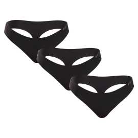 3PACK dámske tangá Under Armour čierná (1383893 001) XL.
Hľadáte spodnú bielizeň, ktorá nebude vidieť pod legínami, šatami alebo priliehavými nohavicami?
Funkčný materiál, ktorý vás podrží
Dámske tangá Under Armour sú vyrobené z mäkkých a elastických umelých vlákien.
Bezšvová konštrukcia - žiadne odreniny, žiadne viditeľné okraje
Vďaka bezšvovej technológii sa môžete rozlúčiť s nepríjemnými otlakmi a nevzhľadnými kontúrami pod oblečením.
Výhody tielok Under Armour, ktoré oceníte

Bezšvová konštrukcia: neviditeľná pod oblečením, žiadne zarezávanie ani nepohodlie.
Ľahký, funkčný materiál: rýchloschnúci, elastický a jemný k pokožke.
Všestranné: Skvelé na šport, aktívny deň aj pohodlné nosenie doma.

Spodná bielizeň Under Armour pre aktívny životný štýl
Značku Under Armour založil bývalý hráč amerického futbalu Kevin Plank, ktorý bol nespokojný so svojím športovým oblečením, ktoré sa ľahko potilo a rozhodne nevonia.
Ako sa starať o tangá Under Armour
Aby si vaša obľúbená spodná bielizeň dlho zachovala skvelý stav, odporúčame dodržiavať tieto pokyny na údržbu.

Pranie.
Sušenie: Nesušte tangá v sušičke - vysoké teploty môžu narušiť ich tvar a elasticitu.
Žehlenie.

Tip: Staňte sa expertom na údržbu spodnej bielizne vďaka radám v našom článku a doprajte svojim obľúbeným kúskom starostlivosť, akú si zaslúžia.