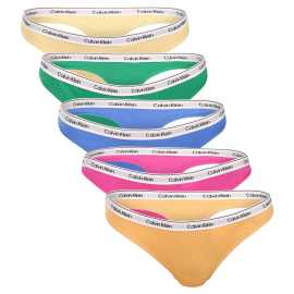 5PACK dámska tanga Calvin Klein viacfarebná (QD5221-4WI) M.
Dodajte svojmu šatníku nádych luxusu a exkluzivity s dámskymi tangami Calvin Klein.
Prvotriedny materiál pre celodenné pohodlie
Tanga Calvin Klein sú vyrobené z kvalitnej zmesi bavlny a elastanu, ktorá ponúka mäkkosť, priedušnosť a celodenné pohodlie na pokožke.
Elegantný dizajn a praktický strih
Jednoduché línie zaručujú, že tangá Calvin Klein sa budú dokonale hodiť ku každému oblečeniu.
Prečo si zaobstarať tangá Calvin Klein?

Prvotriedny materiál pre maximálne pohodlie a dokonalé prispôsobenie.


Nadčasový dizajn s ikonickou tkanou gumou.


Skvelá voľba na každodenné nosenie, šport a špeciálne príležitosti.

Spodnú bielizeň Calvin Klein milujú ľudia na celom svete
Výnimočná spodná bielizeň Calvin Klein je jednou zo stálic módneho priemyslu.
Ako sa starať o tangá Calvin Klein
Na zachovanie kvality a pohodlia postupujte podľa týchto jednoduchých krokov:

Pranie: Perte pri maximálnej teplote 30 °C.


Sušenie: Tanga môžete sušiť v bubnovej sušičke na nízkom stupni alebo sušiť na vzduchu mimo dosahu priameho slnečného svetla, aby sa zachovala intenzívna čierna farba.


Žehlenie: Žehlenie nie je potrebné, čo vám ušetrí čas.

Tip: Hľadanie obľúbenej spodnej bielizne môže byť beh na dlhé trate, preto chceme, aby vám obľúbené kúsky dlho vydržali.
