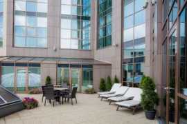 Slovensko Bratislava a okolie Doubletree By Hilton Bratislava 4 dňový pobyt Raňajky Vlastná March 2027 (31/03/27- 3/04/27)