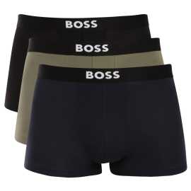 3PACK pánske boxerky BOSS viacfarebné (50544263 464) XXL, trenky.
Doprajte si dokonalé pohodlie a nadčasový štýl s pánskymi boxerkami BOSS.
Prémiový materiál pre maximálne pohodlie
Boxerky sú vyrobené z vysokokvalitnej zmesi bavlny a elastanu, ktorá poskytuje dokonalú kombináciu jemnosti, priedušnosti a pružnosti.
Štýlový dizajn a elegantný vzhľad
Klasický dizajn s decentným logom BOSS na tkanej elastickej časti dodáva boxerkám moderný a sofistikovaný vzhľad.
Prečo si boxerky BOSS zamilujete

Prvotriedna bavlna: Mäkké, priedušné a príjemné na telo.
Elastický pás s logom BOSS: Štýlové a pohodlné.
Dlhšie nohavičky: Ideálne pod oblek a na šport.
Pružný materiál: Dokonale sa prispôsobí vášmu telu.

Spodná bielizeň BOSS je povinnou výbavou všetkých štýlových mužov.
Značka BOSS vznikla odčlenením od známeho výrobcu oblečenia Hugo Boss ako línia výrobkov pre mužov, ktorí majú radi kvalitné kúsky a nadčasový vzhľad.
Ako sa starať o boxerky BOSS?
Aby si vaše nové boxerky zachovali svoj tvar a kvalitu čo najdlhšie, odporúčame dodržiavať tieto pokyny:

Pranie: Per na 30 ° C s podobnými farbami a jemným pracím prostriedkom.
Sušenie: Môžeš ich sušiť v sušičke na nízku teplotu, ale pre dlhšiu životnosť odporúčame sušenie na vzduchu.
Žehlenie: Pokiaľ je potrebné, žehli na nízku teplotu.

Tip: Nájsť ten správny kus spodnej bielizne, ktorý vám dokonale padne, môže byť náročné.