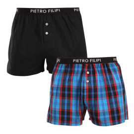 2PACK pánske trenky Pietro Filipi viacfarebné (2TC003) XXL, trenírky. Štýl a pohodlie v jednom s trenírkami Pietro Filipi
Dopraj si štýlový komfort s výhodným balením pánskych treniek značky Pietro Filipi. V tomto balení nájdeš jedny trenírky v klasickej čiernej farbe a druhé v hravom farebnom dizajne, takže môžeš striedať nenápadnú eleganciu s originalitou podľa nálady či príležitosti. Ideálna voľba na každodenné nosenie, prácu alebo pohodlný odpočinok doma.
Kvalitný bavlnený materiál pre celodenný komfort
Trenky sú vyrobené z kvalitnej bavlny, ktorá je jemná na dotyk, priedušná a vhodná na celodenné nosenie. Bavlna zaisťuje príjemný pocit na pokožke a prirodzene odvádza vlhkosť, čo oceníš počas dlhého dňa v práci aj pri leňošení na gauči. Vďaka kvalitnému materiálu si užiješ komfort, ktorý ťa bude sprevádzať celý deň.
Pohodlný strih a štýlové detaily
Kombinácia klasickej čiernej a farebného kockovaného vzoru dodáva tomuto baleniu štýlovú variabilitu. Vytkávaná guma s logom Pietro Filipi nielenže skvele vyzerá, zaisťuje, že trenírky dobre držia na svojom mieste a pritom nikde netlačia. Predné gombíky pridávajú praktický aj estetický prvok, ktorý oceníš pri každodennom nosení. Trenírky Pietro Filipi majú voľnejší strih, ktorý zaisťuje pohodlie a voľnosť pohybu.
Prečo by si mal trenírky Pietro Filipi rozhodne vyskúšať

Štýlová variabilita: Kombinácia elegantnej čiernej a výrazného kockovaného vzoru ti umožňuje vybrať si štýl podľa nálady alebo príležitosti. Ideálne pre mužov, ktorí chcú mať na výber medzi klasickým a hravejším designom.


Komfort a kvalita českej značky: Trenírky Pietro Filipi sú vyrobené z kvalitnej bavlny, ktorá je príjemná na dotyk, priedušná a ideálna pre celodenné nosenie. Vytkávaná guma s logom zaisťuje pohodlné držanie bez nepríjemného zarezávania.


Praktický strih s voľnosťou pohybu: Voľnejší strih treniek poskytuje maximálne pohodlie a voľnosť, či už ich nosíš v práci, doma alebo na odpočinok. Predné gombíky sú nielen štýlovým, ale aj funkčným prvkom na jednoduchšie použitie.

Spodná bielizeň Pietro Filipi pre všetkých štýlových mužov
Česká prémiová značka Pietro Filipi má u nás dlhú tradíciu. Pôvodne sa značka špecializovala na moderné oblečenie pre biznis, ktoré si obľúbili tisíce ľudí nielen u nás, ale aj na zahraničných trhoch. Spodná bielizeň Pietro Filipi pokračuje v tradícii špičkových výrobkov s moderným dizajnom, ktoré osviežia tvoj šatník a pristanú ti. Trenírky sú vyrobené v Bangladéši.
Ako sa starať o svoje nové trenírky
Aby tvoje trenírky Pietro Filipi zostali dlho ako nové, je dôležité dodržiavať správnu starostlivosť.

Pranie: Odporúčame prať trenírky na maximálnu teplotu 40°C. Na zachovanie farby a kvality materiálu použi jemné pracie prostriedky vhodné na bavlnu.


Sušenie: Nesušte v sušičke. Ideálne je sušenie na vzduchu, najlepšie v tieni, aby sa zabránilo vyblednutiu farieb.


Žehlenie: Pokiaľ je potrebné, trenírky je možné žehliť na nízku teplotu vhodnú pre bavlnu. Žehli naruby, aby sa zabránilo poškodeniu gumy s logom.

Tip: Nájsť ten pravý kúsok spodnej bielizne, ktorý ti dokonale sadne, je niekedy náročné. Keď už ho nájdeš, stojí za to sa oň dobre starať, aby ti dlho vydržal. Rady, ako na to, nájdeš v našom článku.