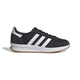 adidas RUN 70s 2.0 Shoes 44 2/3. adidas RUN 70S – Retro štýl s modernou zodpovednosťou Vychutnaj si športový vzhľad inšpirovaný ikonickými bežeckými topánkami. Tenisky adidas RUN 70S kombinujú pohodlie s udržateľným prístupom a vďaka zvršku z recyklovaných materiálov prinášajú moderný nádych do klasického dizajnu. Ideálne pre každodenné nosenie s ohľadom na štýl aj planétu. Výhody  Rovný strih: Pohodlné a všestranné. Recyklovaný materiál: Zvršok obsahuje minimálne 50 % recyklovanej priadze. Odpružená medzipodrážka: Pre celodenný komfort.              S adidas RUN 70S spájaš štýl s udržateľnosťou pri každej príležitosti.Podrážka - guma  S gumovou podrážkou sa proste nedá nič pokaziť. Dlho vydrží, ľahko sa čistí a má skvelú trakciu.InformácieNano impregnácia Star Laces. Na trhu je veľa produktov s takzvanou nano technológiou, ale len máloktorý má taký vysoký podiel účinných látok ako nano impregnácia Star Laces. Preukázaná účinnosť tejto nano impregnácie bola testovaná na všetky druhy obuvi, športového a outdoorového oblečenia, rukavíc, čiapok, tašiek, batohov, dáždnikov a stanov. Prihoď si jednu do košíka tu.