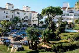Španielsko Costa Del Sol Ramada Hotel & Suites By Wyndham Costa Del Sol 6 dňový pobyt Raňajky Letecky Letisko: Viedeň September 2026 (27/09/26- 2/10/26)
