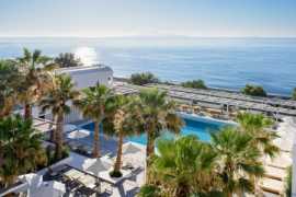 Grécko Santorini Kamari Beach 11 dňový pobyt Raňajky Letecky Letisko: Praha July 2026 (28/07/26- 7/08/26)