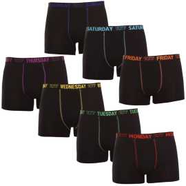 7PACK pánske boxerky Lee Cooper čierné (LCUBOX7P0110-1769913) 3XL, trenky. Pánske boxerky Lee Cooper prinášajú ideálnu kombináciu štýlu, pohodlia a rozmanitosti
Doprajte si výnimočné pohodlie a moderný dizajn s týmito pánskymi boxerkami od obľúbenej značky Lee Cooper. Ideálna voľba na každodenné nosenie, športové aktivity aj domáci relax pre všetkých mužov, ktorí hľadajú pohodlie a štýl v jednom.
Kvalitný materiál, ktorý vás nesklame
Boxerky Lee Cooper sú vyrobené z prvotriednej zmesi bavlny a elastanu, ktorá zaručuje mäkkosť, priedušnosť a zároveň pružnosť. Bavlna je ideálna pre citlivú pokožku a elastan zaisťuje, že spodná bielizeň sa dokonale prispôsobí vášmu telu bez toho, aby obmedzovala pohyb.
Jednoduchý dizajn, moderný vzhľad a nekonečné pohodlie
Tieto boxerky sa môžu pochváliť originálnym dizajnom. Elastický pás s logom Lee Cooper je len štýlovým detailom, ktorý zaručuje, že boxerky vyzerajú moderne a zostanú pevne na svojom mieste. Dlhšie nohavice a elastický pás zaručujú, že boxerky budú pohodlné počas celého dňa, či už ste v kancelárii, na tréningu, alebo len relaxujete na gauči.
Prečo si obľúbite boxerky Lee Cooper?

Pohodlie a kvalita: Vysokokvalitná zmes bavlny a elastanu pre celodenné pohodlie.


Všestrannosť: Ideálne na každodenné nosenie, šport a voľnočasové aktivity.


Štýlový detail: Tkaná guma s logom Lee Cooper dodáva moderný vzhľad.

Lee Cooper vyrába kvalitnú spodnú bielizeň už viac ako 100 rokov.
Pánske boxerky a ďalšiu spodnú bielizeň najvyššej kvality nájdete u značky Lee Cooper, ktorá je obľúbená u zákazníkov na celom svete. Je len na vás, či si vyberiete pestré pánske boxerky, výrazné vzory alebo tlmenú klasiku. Ak túžite po pohodlných boxerkách na každodenné nosenie, ktoré vás nesklamú, potom ste s Lee Cooper na správnom mieste.
Ako sa starať o svoje nové boxerky

Pranie: Na zachovanie farby a kvality materiálu odporúčame boxerky prať pri teplote 40 °C. Používajte jemné pracie prostriedky bez drsných chemikálií, aby si bavlna a elastan zachovali svoje vlastnosti.


Sušenie: Pre dlhšiu životnosť bielizne neodporúčame používať sušičku. Sušte ich voľne na vzduchu, najlepšie na tienistom mieste, aby sa zabránilo vyblednutiu vzorov.


Žehlenie: Boxerky môžete žehliť pri nízkej teplote vhodnej pre bavlnu. Odporúčame ich žehliť naruby, aby sa ochránila guma a zaistila sa dlhá životnosť boxeriek.

Tip: Nájsť ten správny kus spodnej bielizne, ktorý vám dokonale padne, môže byť náročné. Keď ho nájdete, oplatí sa oň dobre starať, aby dlho vydržal. Tipy, ako to urobiť, nájdete v našom článku.